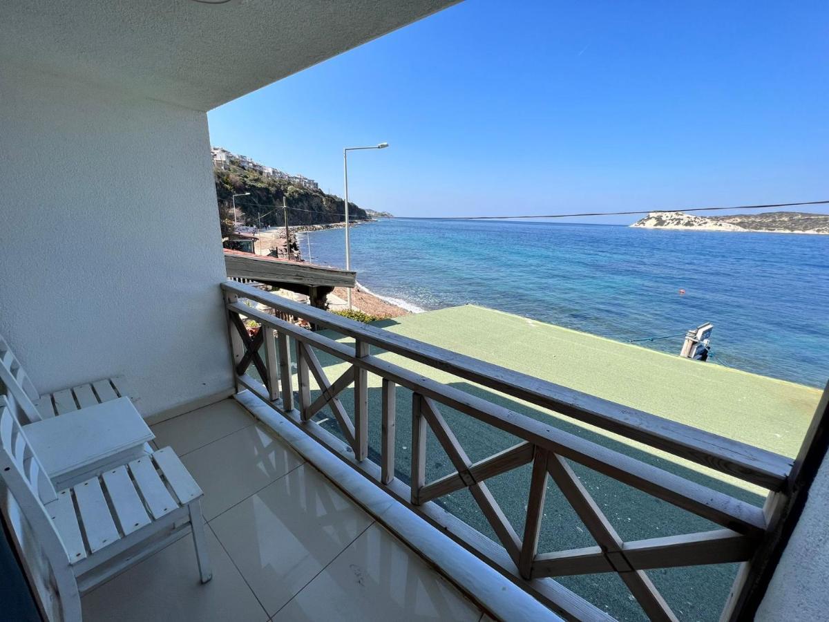 Giritli Rum Meyhanesi & Butik Otel Karaburun  Exterior foto